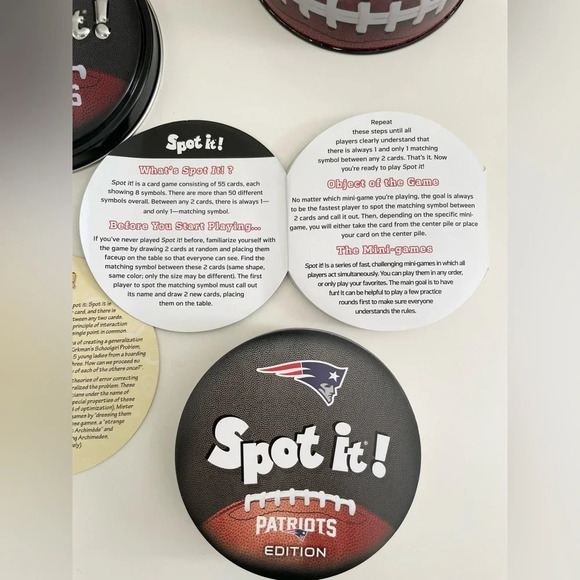 NFL New England Patriots Spot It! Kids Matching Card Game for ages 7+ - Picture 12 of 13